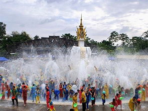 泰国宋干节的传统习俗